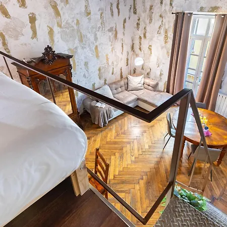 Apartment Historical Mercanti, City Center