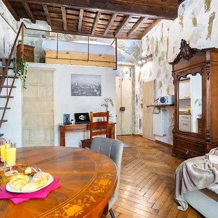 Apartment Historical Mercanti, City Center