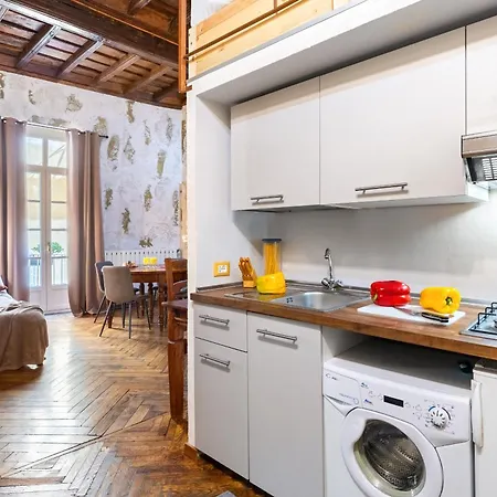 Apartment Historical Mercanti, City Center Turin